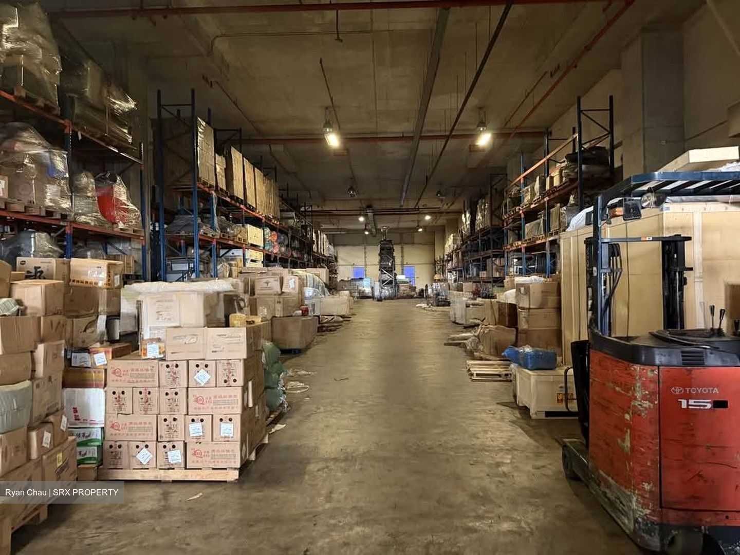 Senkee Logistics Hub (D22), Warehouse #568695491